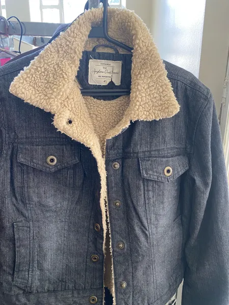 jaqueta jeans azul escuro