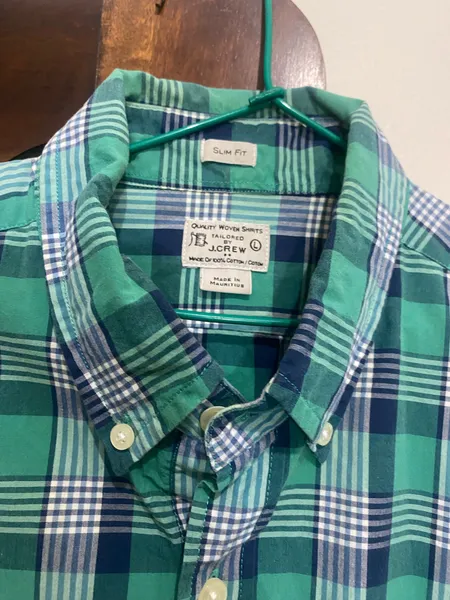 linda camisa em xadrez verde ,marca slim fit