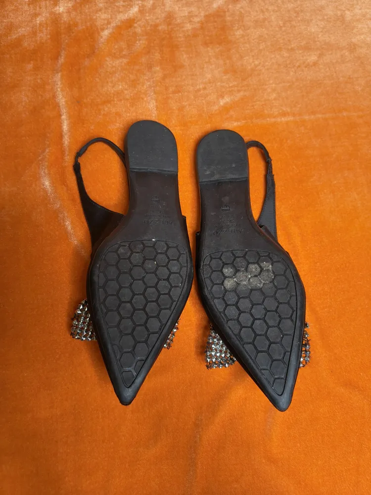 Slingback preto strass