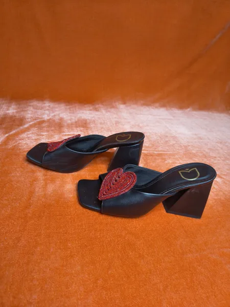 sandalia tamanco preto