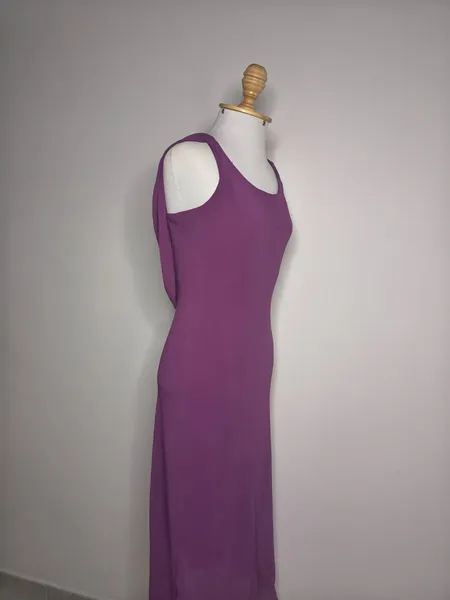 vestido roxo assimetrico vintage