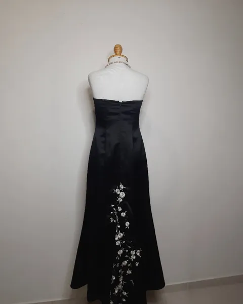 vestido vestido baile preto cauda bordado
