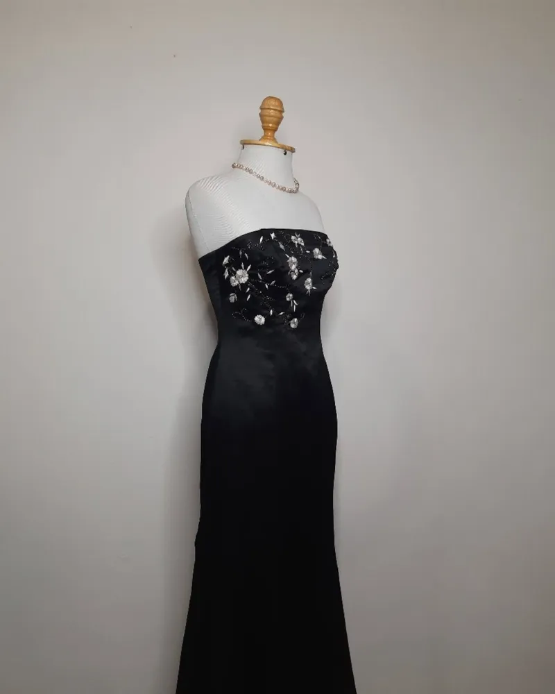 vestido vestido baile preto cauda bordado