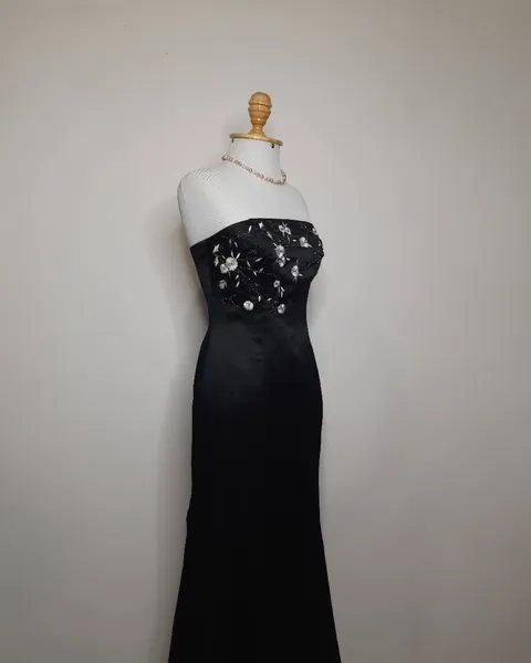vestido vestido baile preto cauda bordado