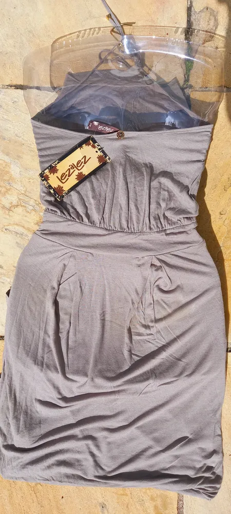 Vestido novo Lez Lez