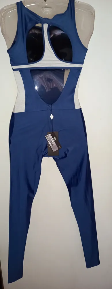 Macacão novo Fit Li