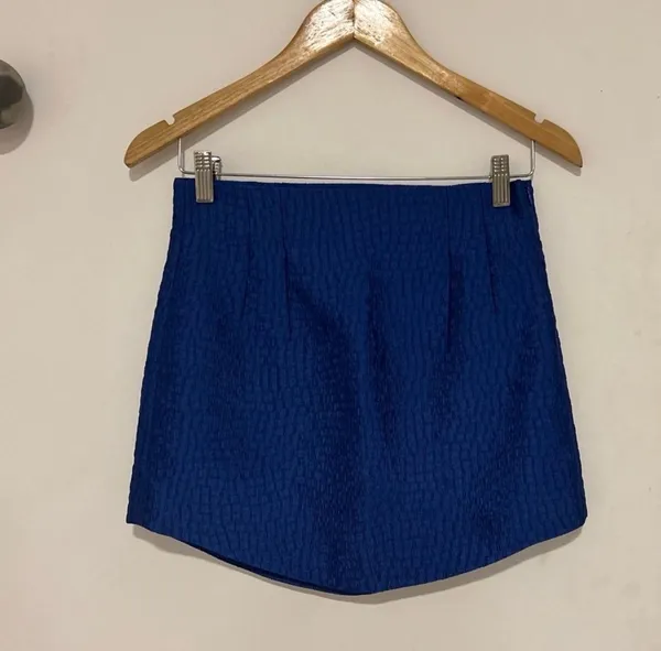 saia azul