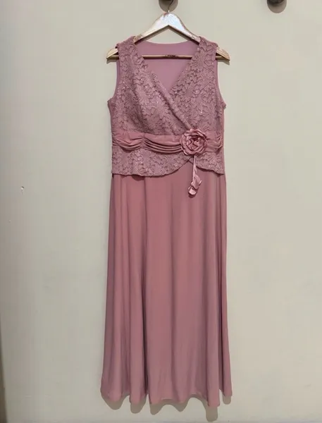 vestido rosa