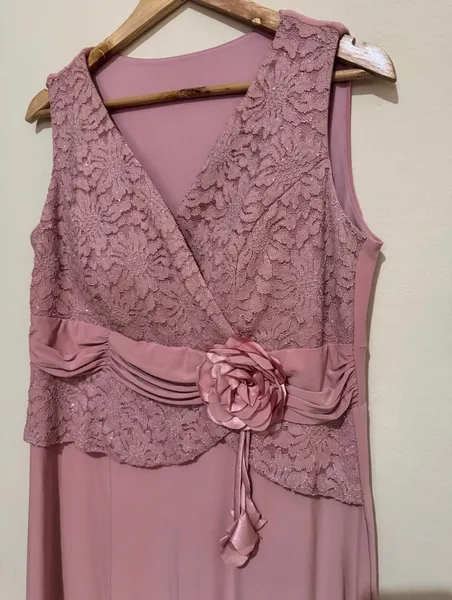 vestido rosa