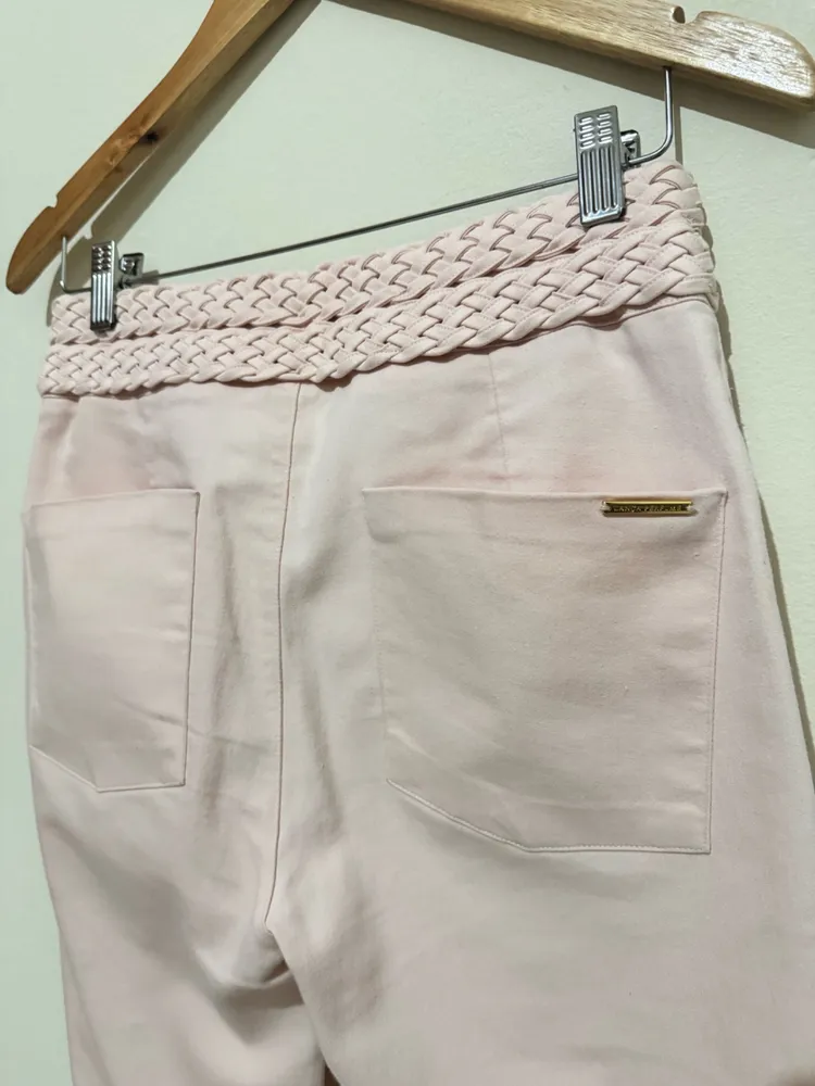 calça lança perfume
