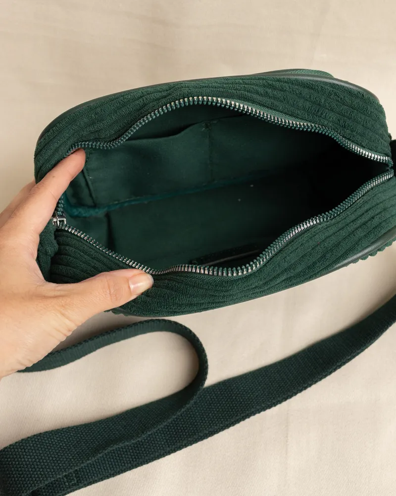 Bolsa transversal de veludo