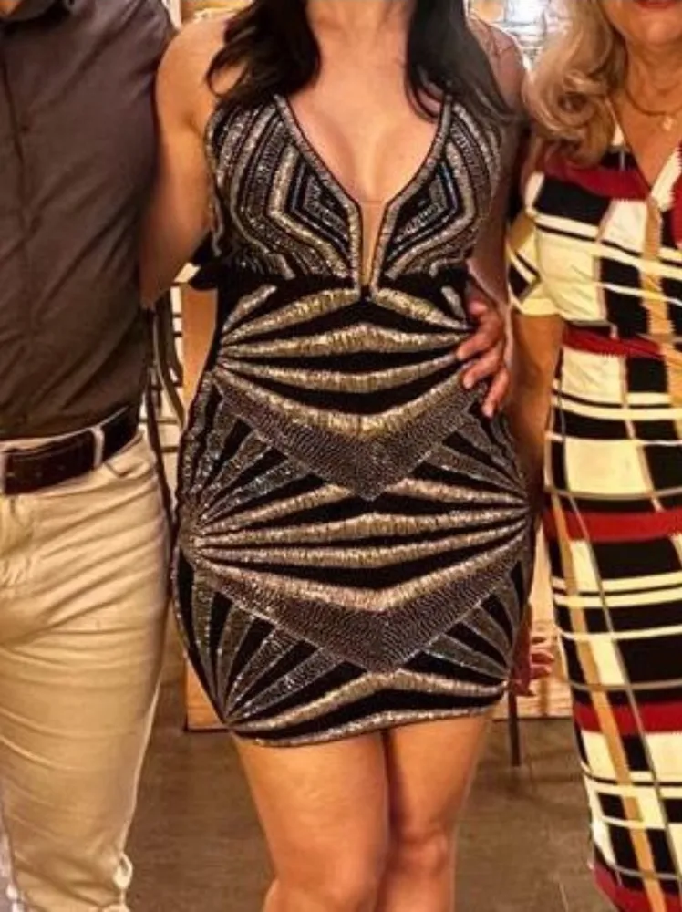 Vestido preto em paete, M, Luleg