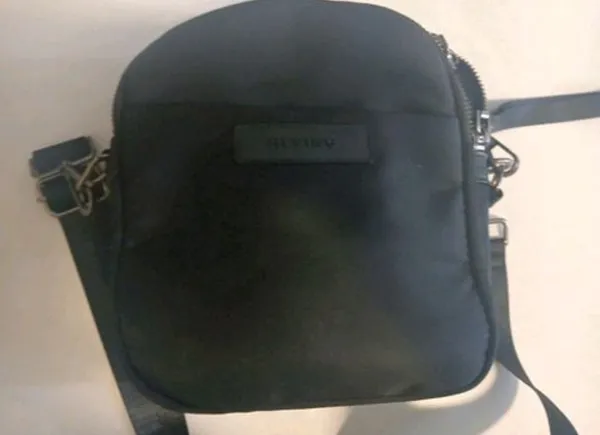 bolsa hering preta