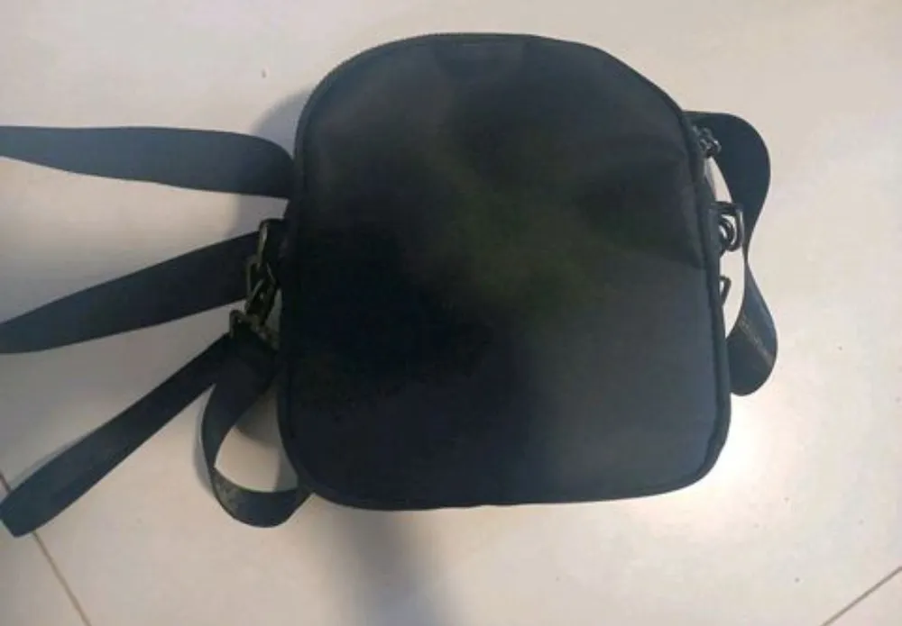 bolsa hering preta