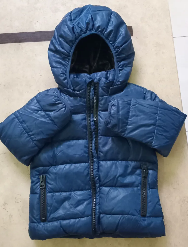 jaqueta capuz infantil mango kids puffer 3/4 anos semi nova