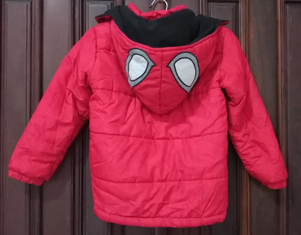 jaqueta puffer spider man capuz removível tam 6