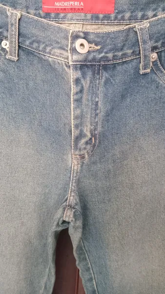 Calça Jeans Capri tam 42 Vintage Cintura alta Desapego Usada