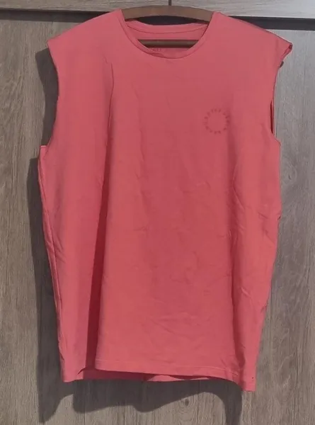 Camiseta regata machao semi nova khelf