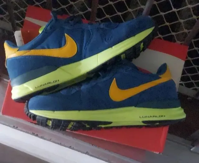Tênis novo lunarinternationalist original nike tamanho 41