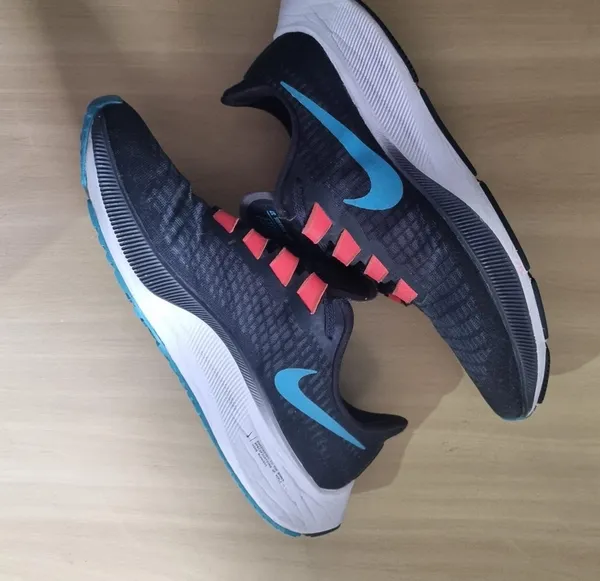 tenis preto e laranja zoom pegasus 37 original nike 41/42