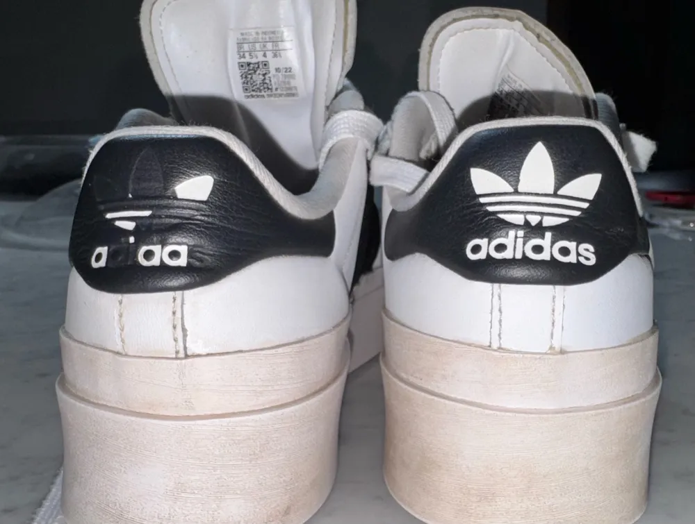 Tênis Adidas Superstar Plataforma