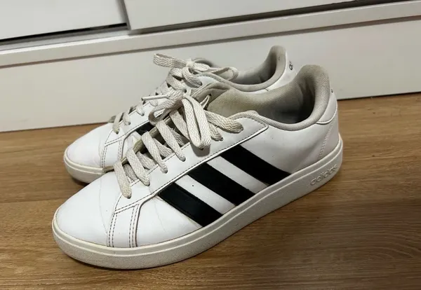 tenis adidas 37