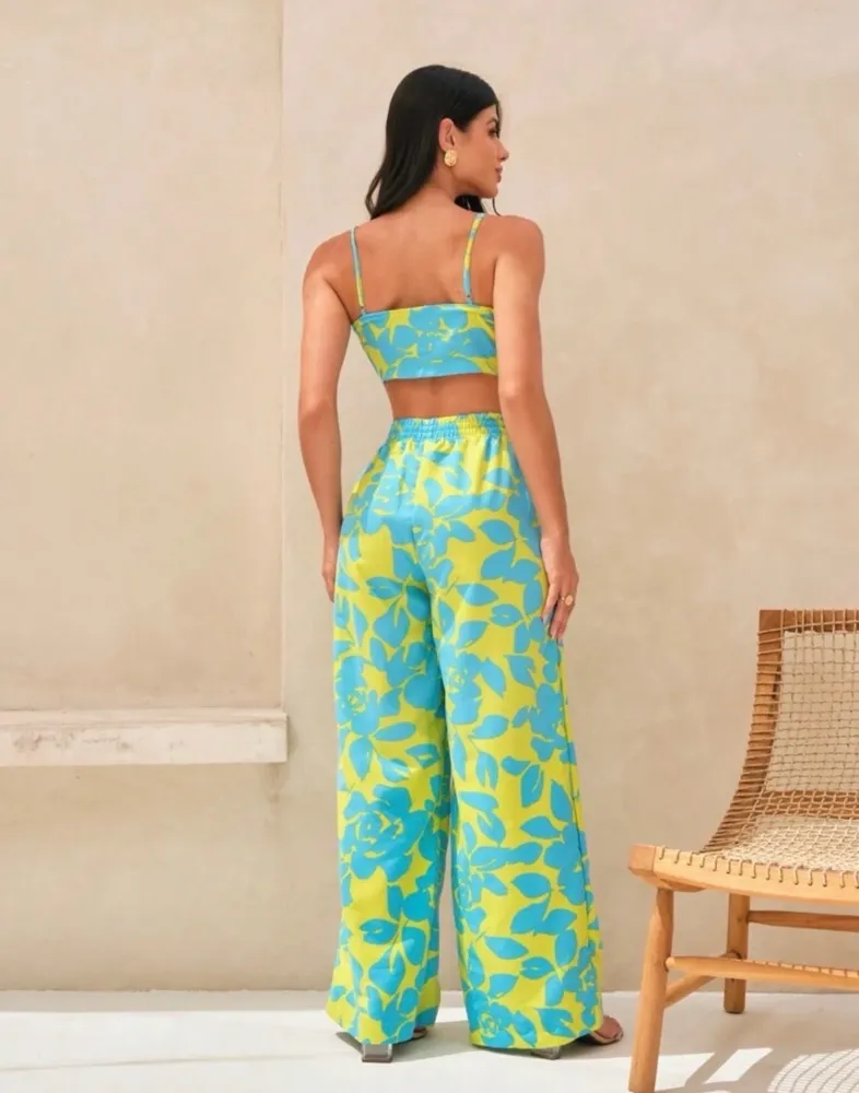 conjunto calca longa e cropped