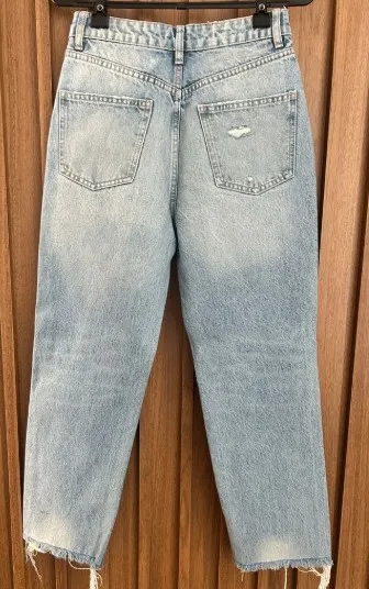 calça jeans zara