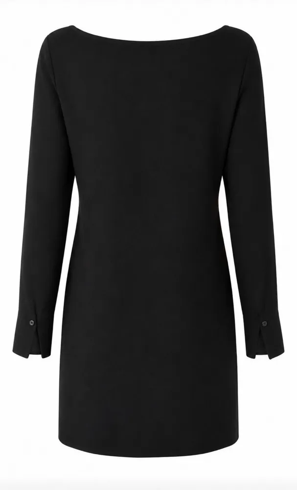 Vestido curto preto  manga longa BOBSTORE