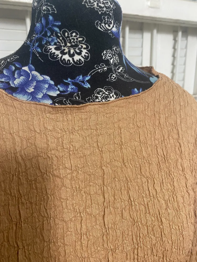 Blusa manga comprida caramelo vintage