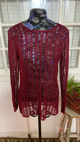 Blusa em crochê Vinho