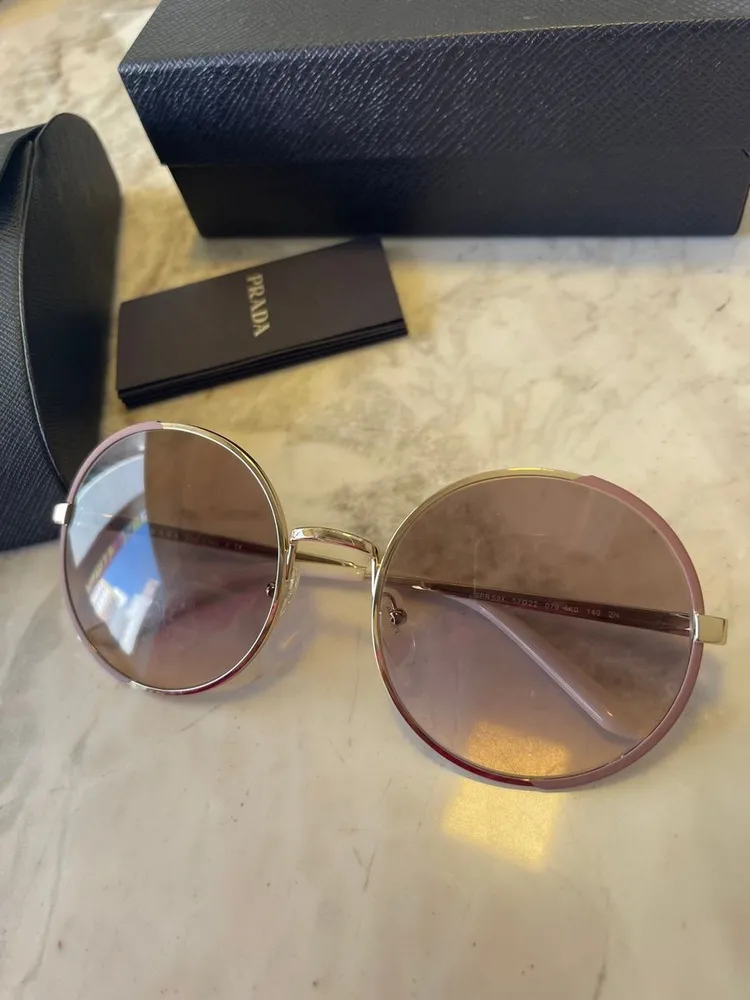 óculos de sol prada pr59xs