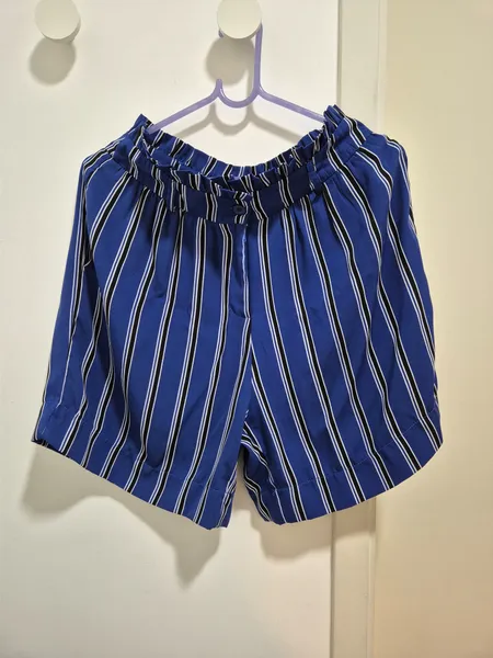 conjunto blazer e short azul listrado tam M Tricia