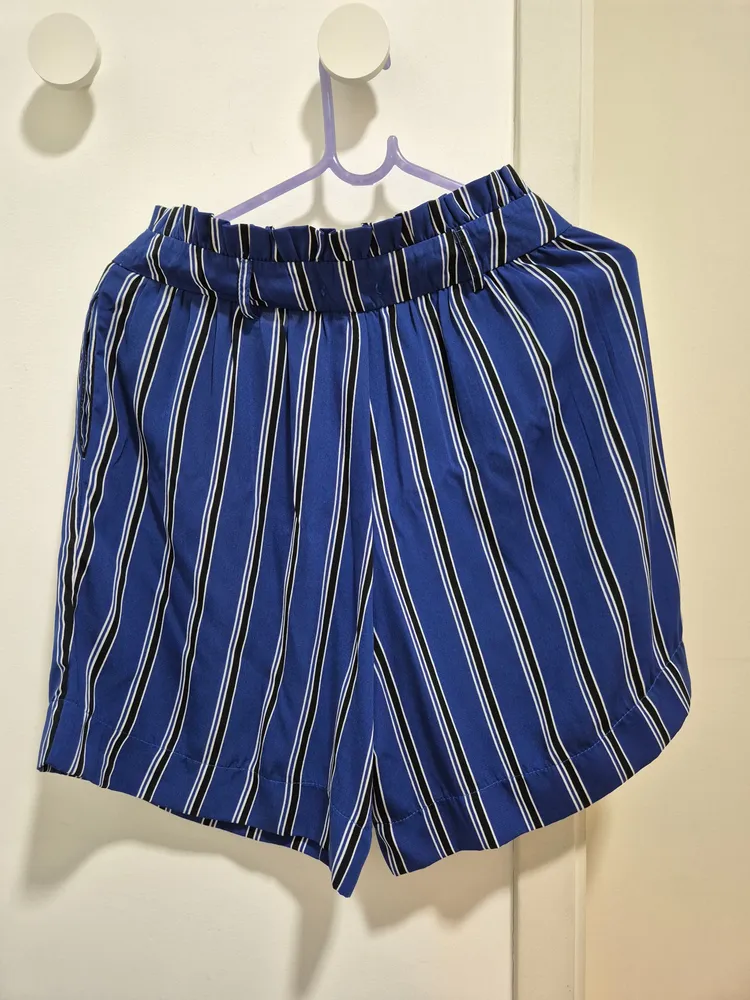 conjunto blazer e short azul listrado tam M Tricia