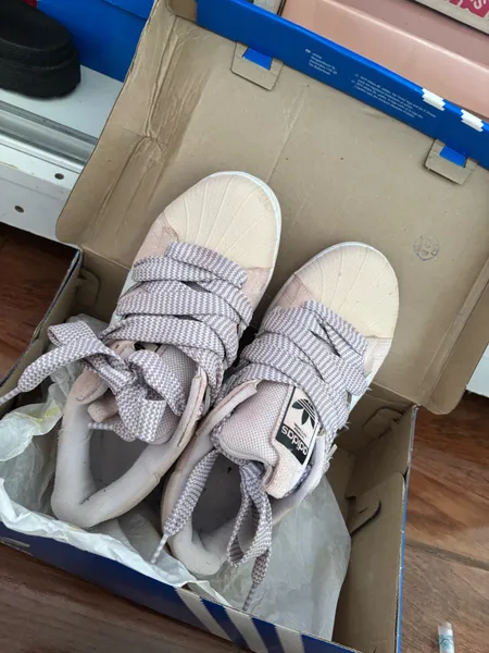 Tenis adidas super star xlg
