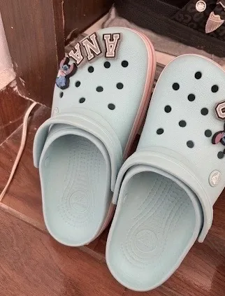crocs verde aguá