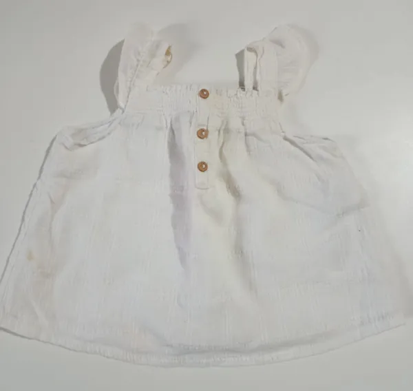 bata bebê zara branca 9-12 meses