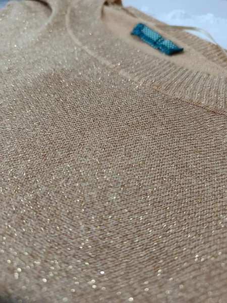 cardigan de tricô feminina dourada