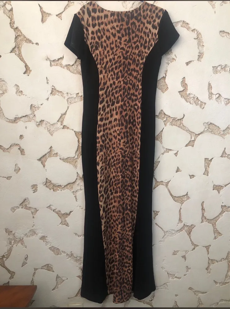 vestido animal print
