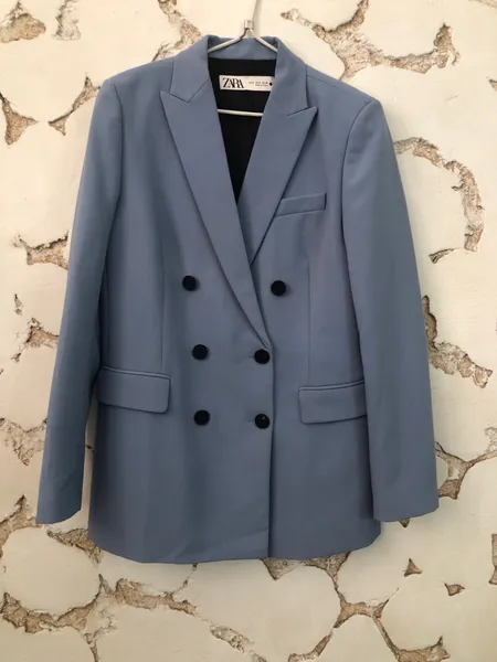 Lindo blazer azul Zara
