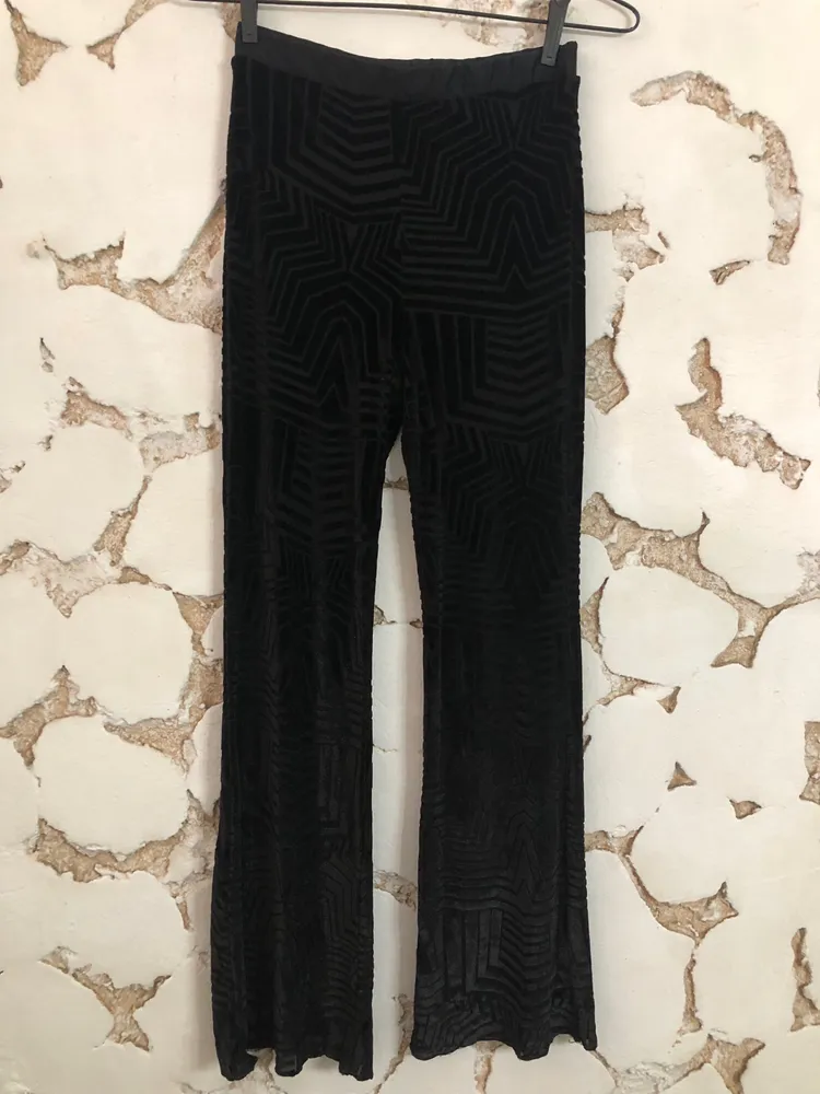 Calça preta M