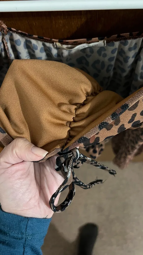 Cropped em tule animal print c&a