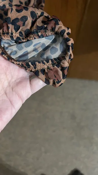 Cropped em tule animal print c&a