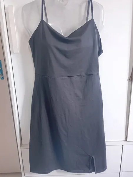 vestido shein preto basico