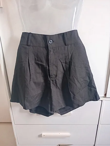 short social lovito