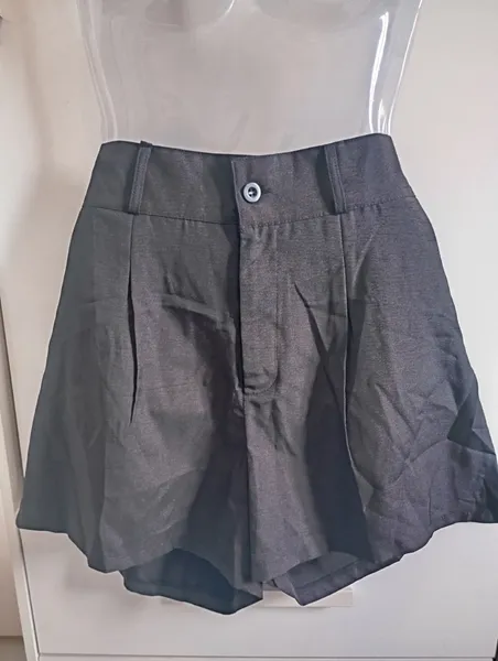 short social lovito