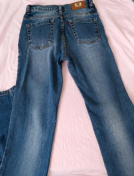 Calça jeans revanche