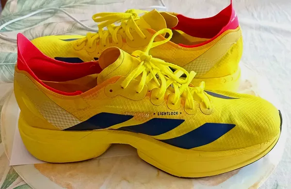 Tênis Adidas Adizero Pro 4