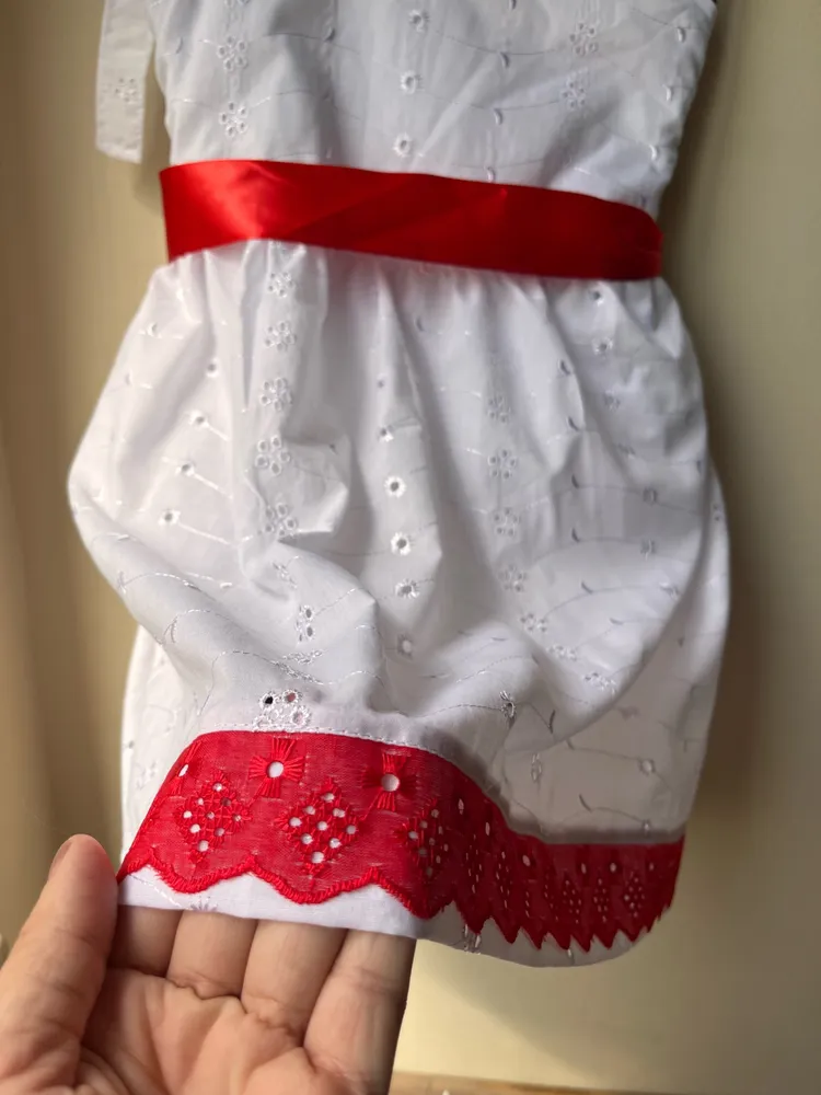 Vestido infantil de lese