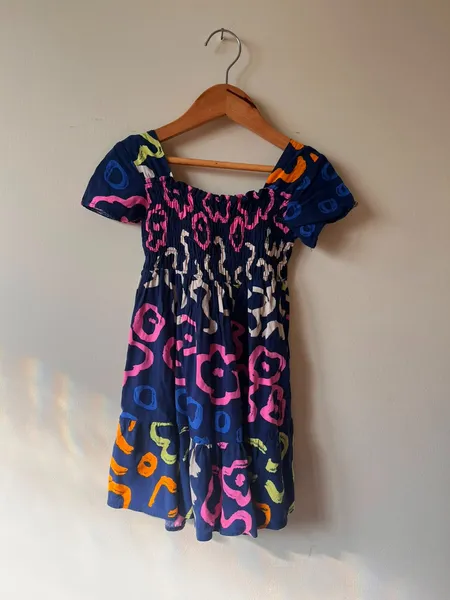 Vestido infantil colorido